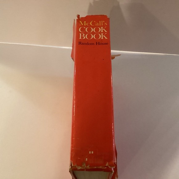 Vintage McCall’s Cook Book,Twelfth printing 1963 - Picture 3 of 10